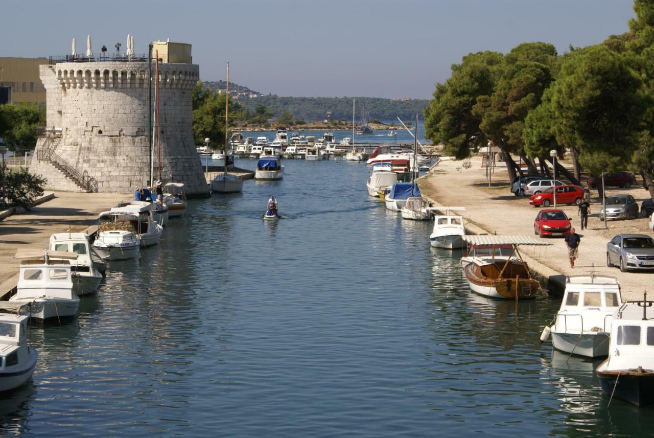 Villa Wiki Trogir Eksteriør bilde