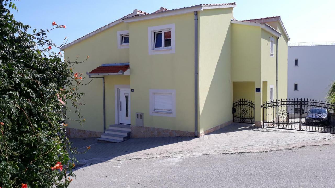 Villa Wiki Trogir Eksteriør bilde